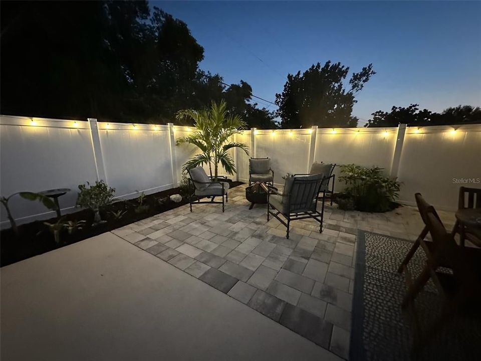 待售: $439,900 (3 贝兹, 2 浴室, 1566 平方英尺)