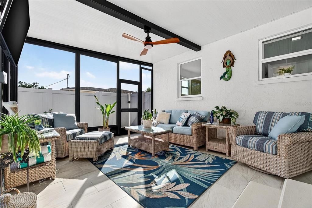 待售: $439,900 (3 贝兹, 2 浴室, 1566 平方英尺)