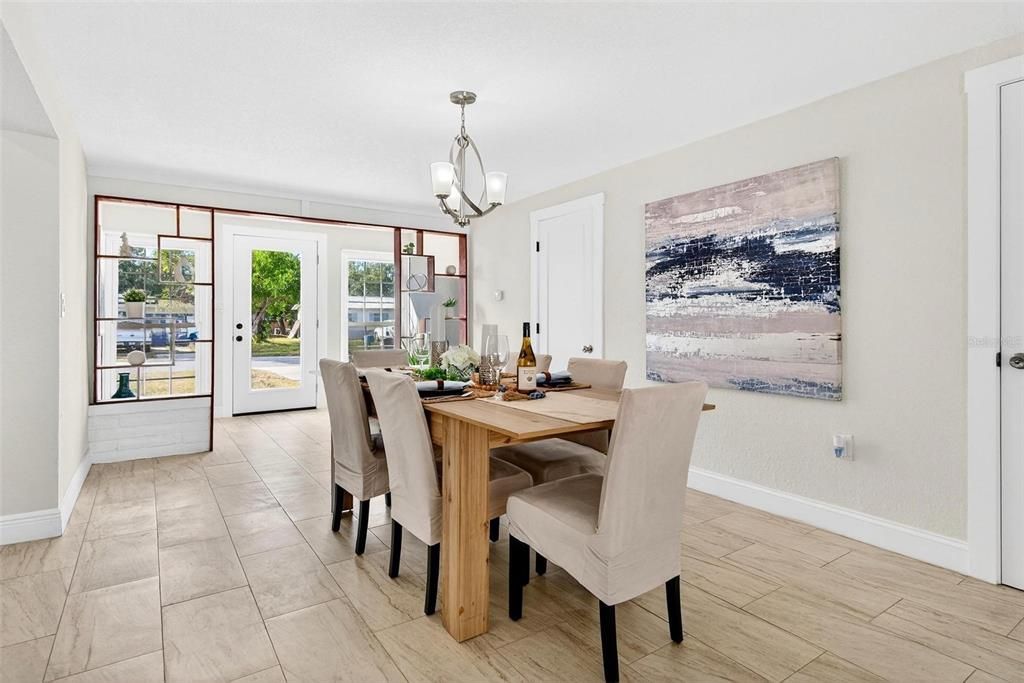 待售: $439,900 (3 贝兹, 2 浴室, 1566 平方英尺)