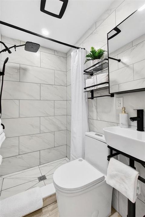 待售: $439,900 (3 贝兹, 2 浴室, 1566 平方英尺)