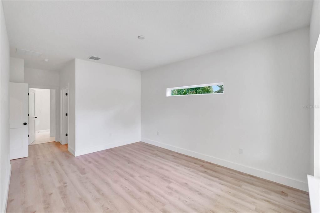 For Sale: $660,000 (4 beds, 2 baths, 2448 Square Feet)