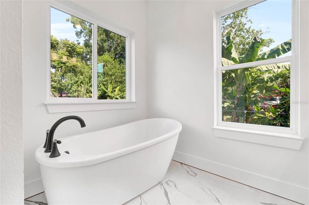 For Sale: $660,000 (4 beds, 2 baths, 2448 Square Feet)