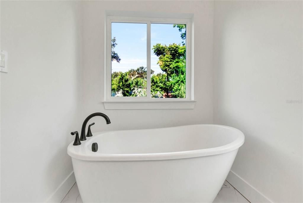 For Sale: $660,000 (4 beds, 2 baths, 2448 Square Feet)