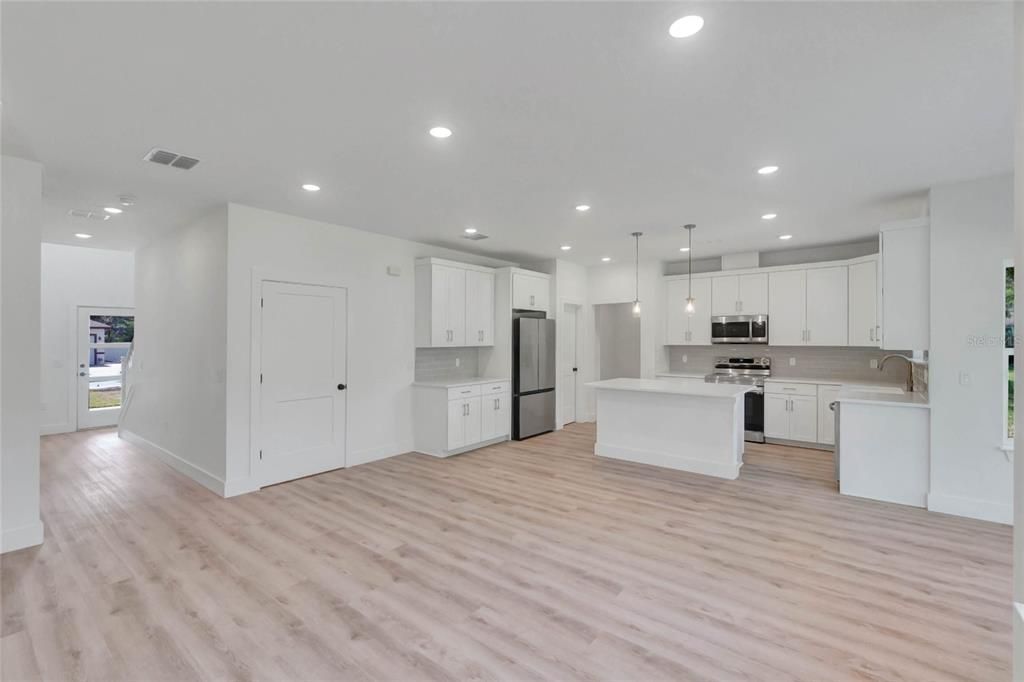 For Sale: $660,000 (4 beds, 2 baths, 2448 Square Feet)