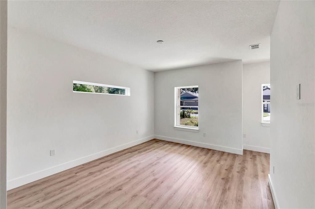 For Sale: $660,000 (4 beds, 2 baths, 2448 Square Feet)