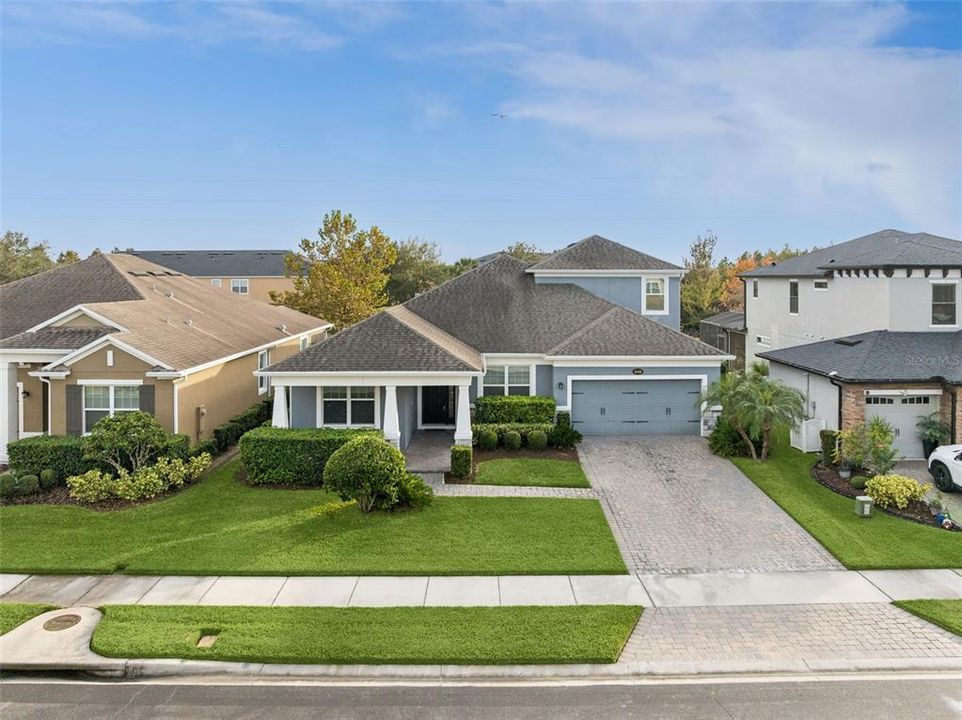 For Sale: $600,000 (5 beds, 3 baths, 3164 Square Feet)