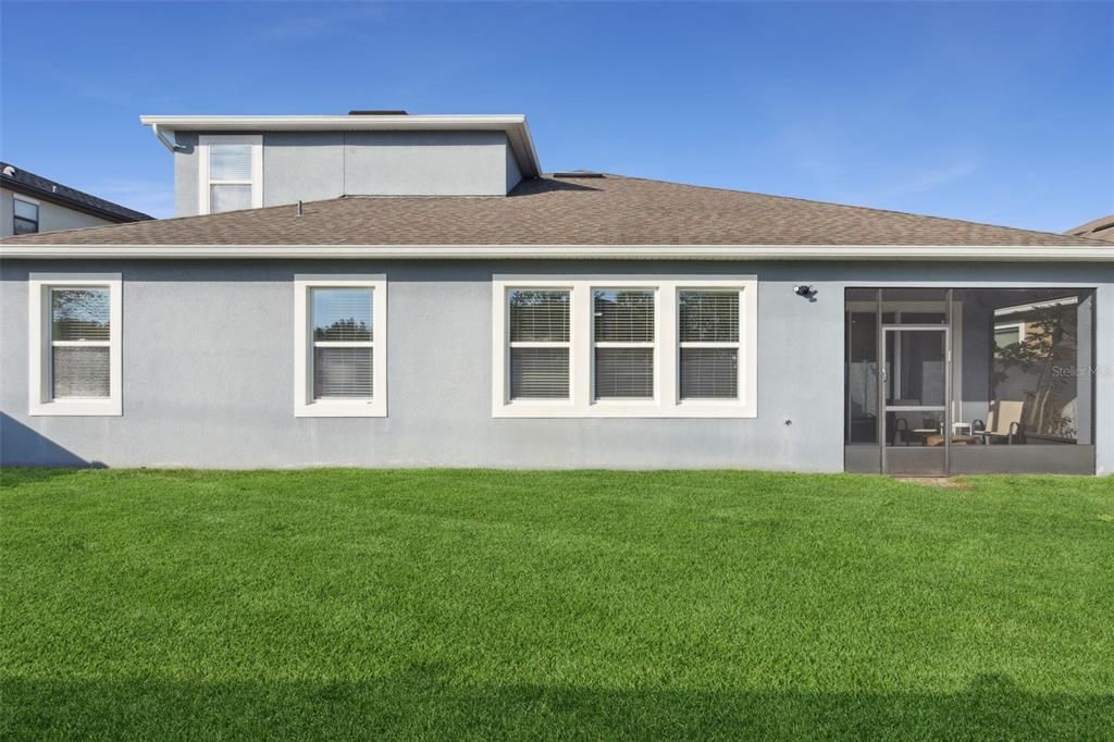 For Sale: $600,000 (5 beds, 3 baths, 3164 Square Feet)