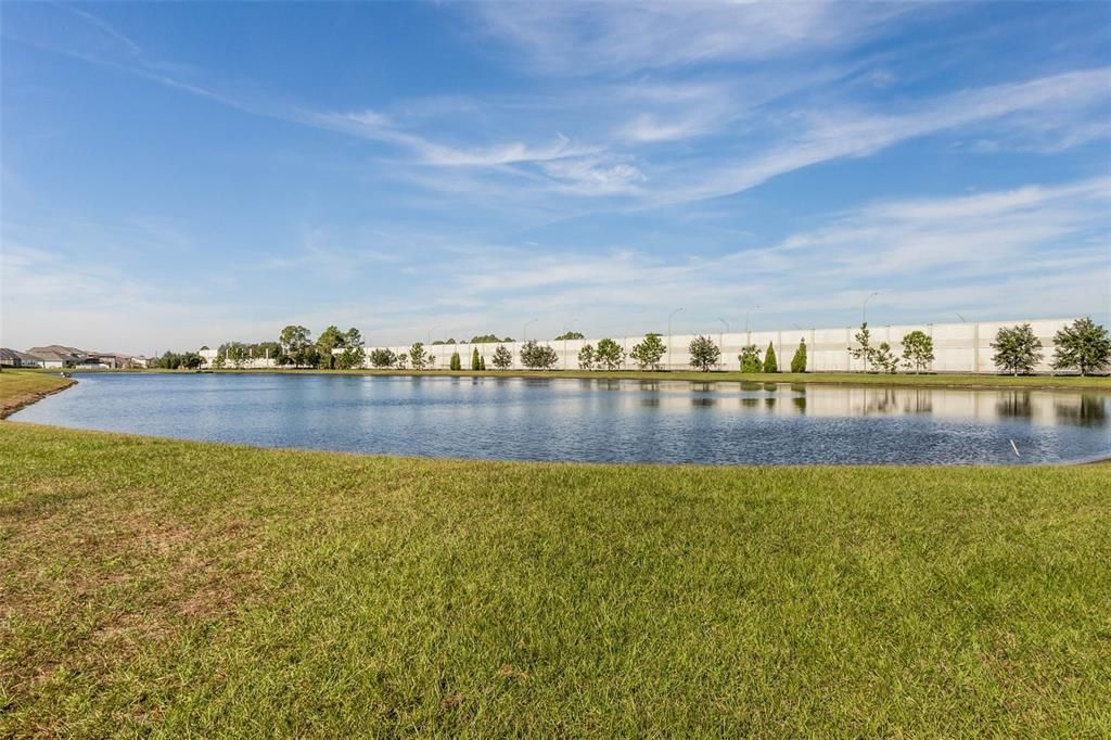 For Sale: $600,000 (5 beds, 3 baths, 3164 Square Feet)