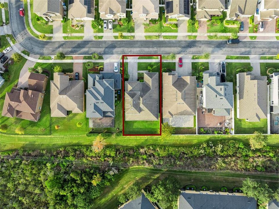 For Sale: $600,000 (5 beds, 3 baths, 3164 Square Feet)