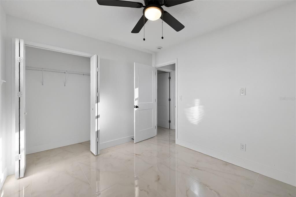 For Sale: $499,900 (4 beds, 2 baths, 1576 Square Feet)