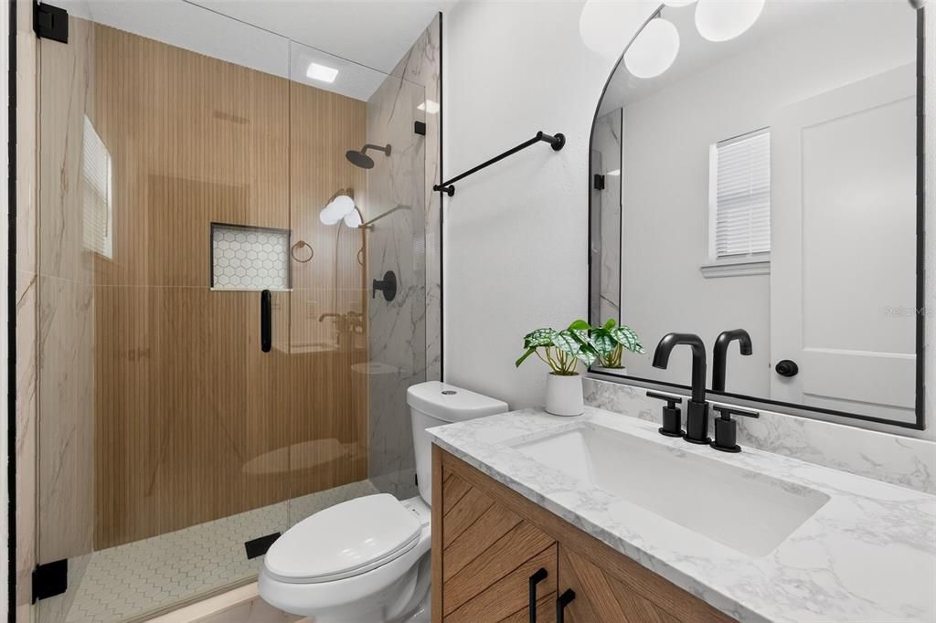 For Sale: $499,900 (4 beds, 2 baths, 1576 Square Feet)