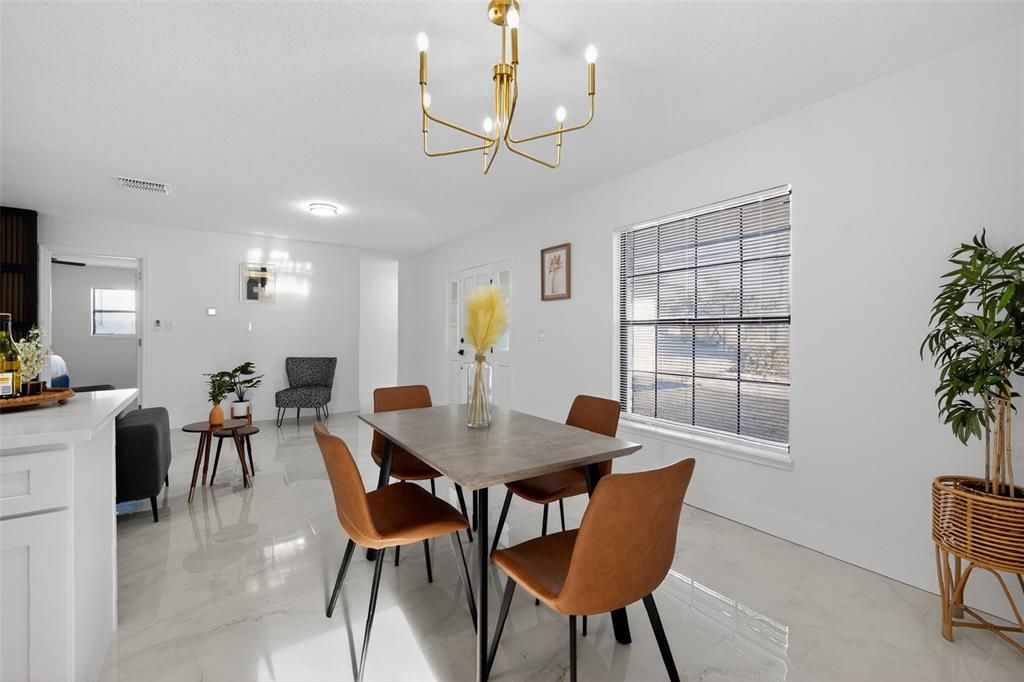 For Sale: $499,900 (4 beds, 2 baths, 1576 Square Feet)