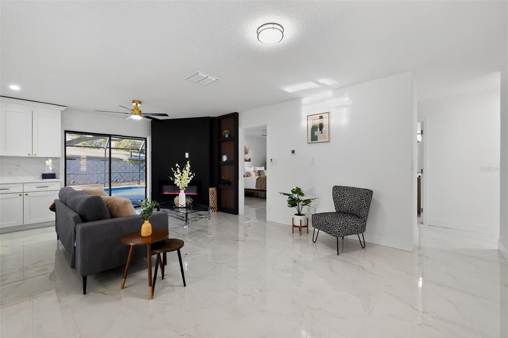 For Sale: $499,900 (4 beds, 2 baths, 1576 Square Feet)