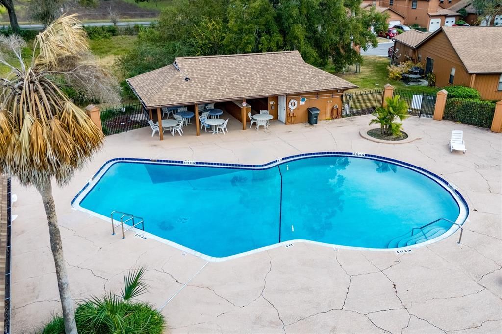 Active With Contract: $125,000 (2 beds, 2 baths, 924 Square Feet)