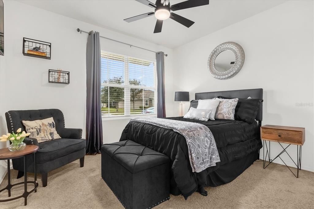 For Sale: $380,000 (3 beds, 2 baths, 1651 Square Feet)