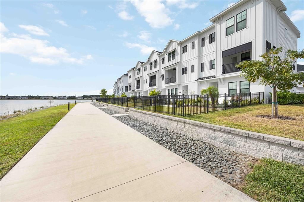 For Sale: $999,000 (3 beds, 3 baths, 2387 Square Feet)