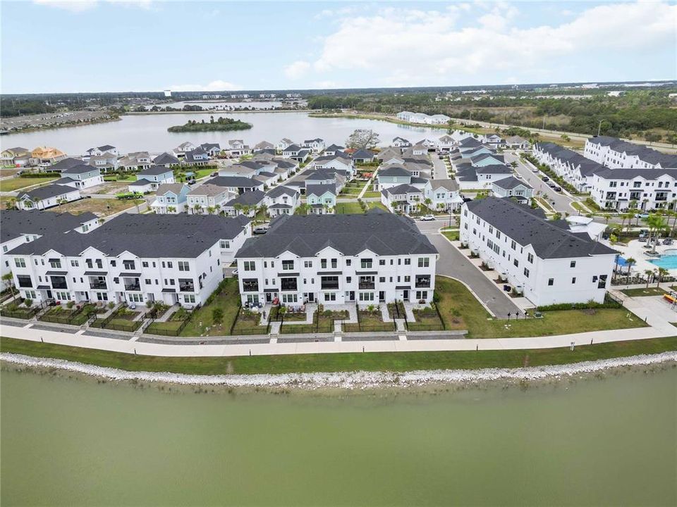 For Sale: $999,000 (3 beds, 3 baths, 2387 Square Feet)