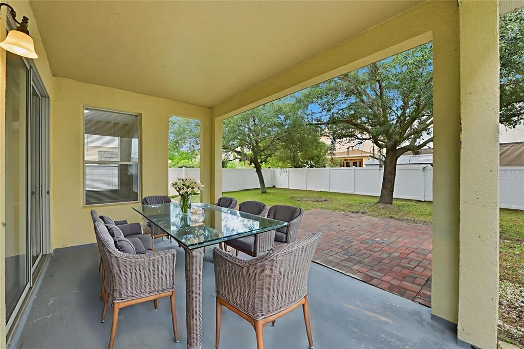 На продажу: $474,900 (4 спален, 2 ванн, 2704 Квадратных фут)