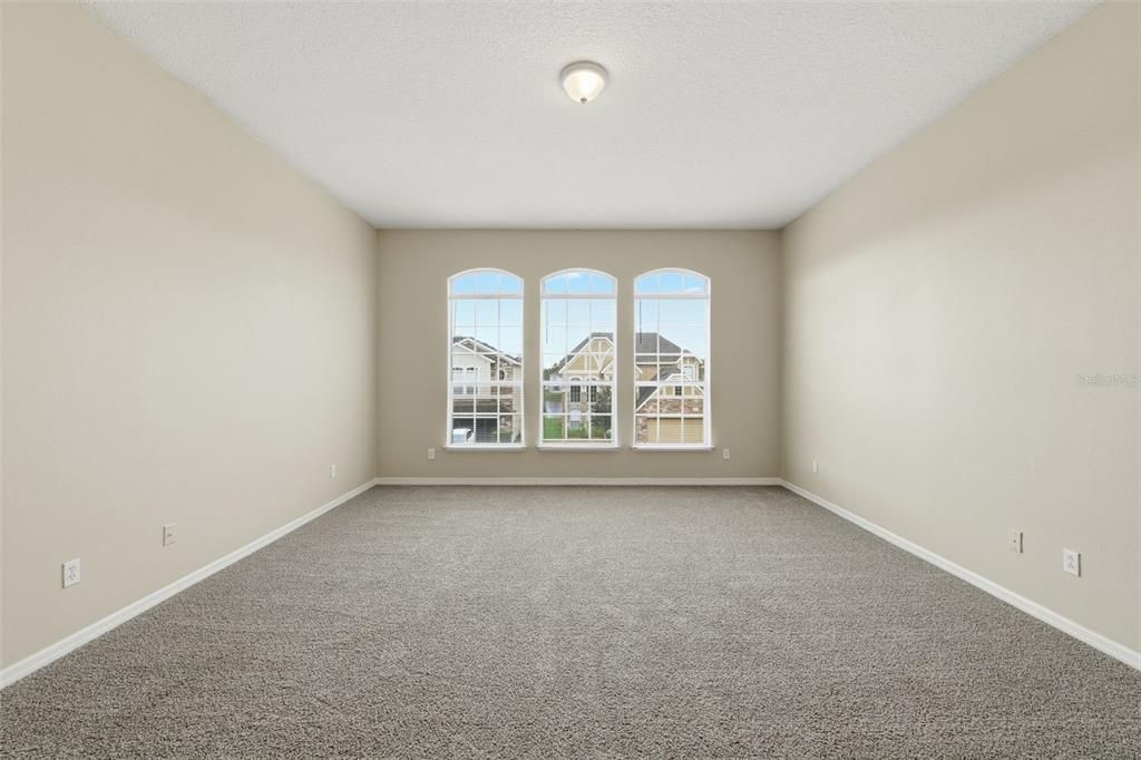 На продажу: $474,900 (4 спален, 2 ванн, 2704 Квадратных фут)