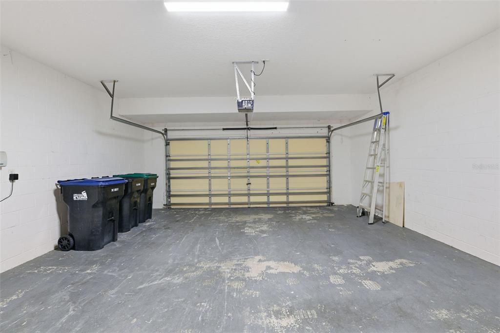 На продажу: $474,900 (4 спален, 2 ванн, 2704 Квадратных фут)