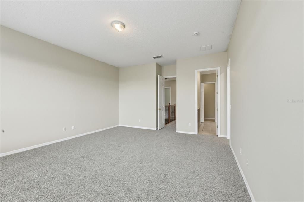 На продажу: $474,900 (4 спален, 2 ванн, 2704 Квадратных фут)