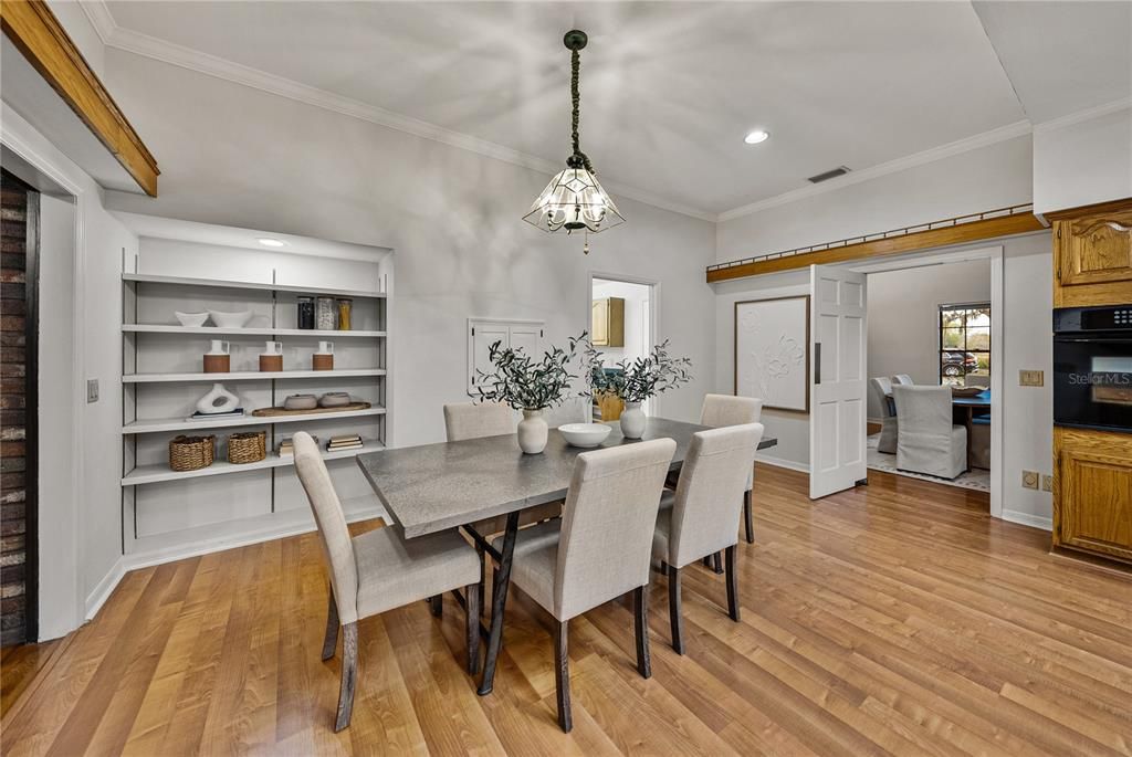 На продажу: $525,000 (4 спален, 3 ванн, 3961 Квадратных фут)