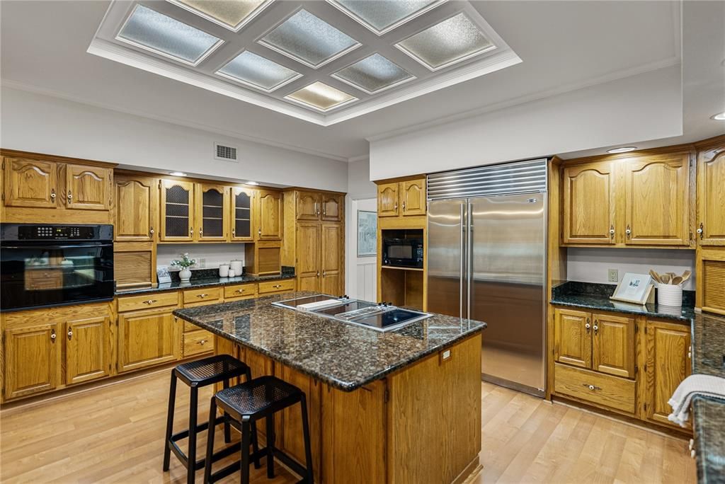 На продажу: $525,000 (4 спален, 3 ванн, 3961 Квадратных фут)