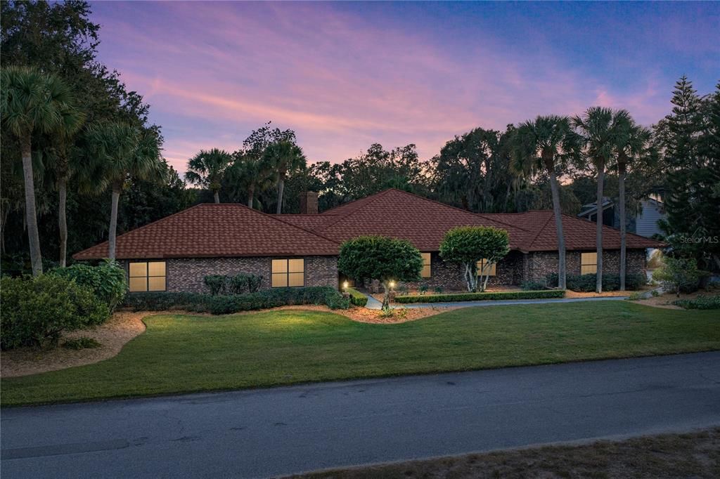 На продажу: $525,000 (4 спален, 3 ванн, 3961 Квадратных фут)