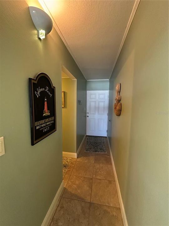 En Venta: $349,900 (1 camas, 1 baños, 871 Pies cuadrados)