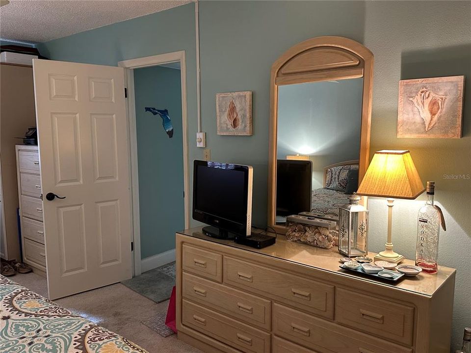 En Venta: $349,900 (1 camas, 1 baños, 871 Pies cuadrados)