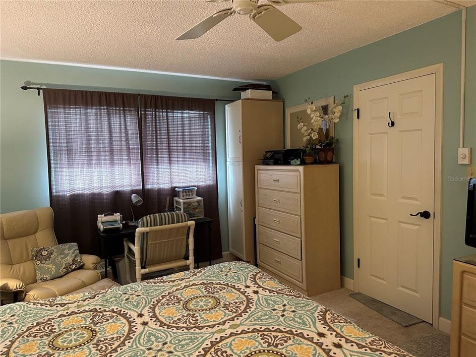 En Venta: $349,900 (1 camas, 1 baños, 871 Pies cuadrados)