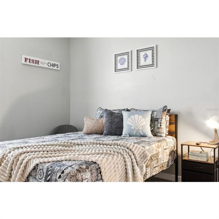 На продажу: $350,000 (3 спален, 2 ванн, 1674 Квадратных фут)