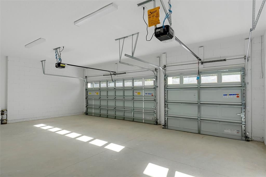 待售: $379,900 (4 贝兹, 3 浴室, 1990 平方英尺)