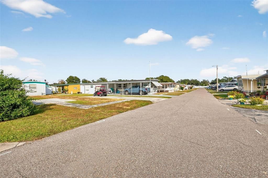 На продажу: $16,500 (0.08 acres)