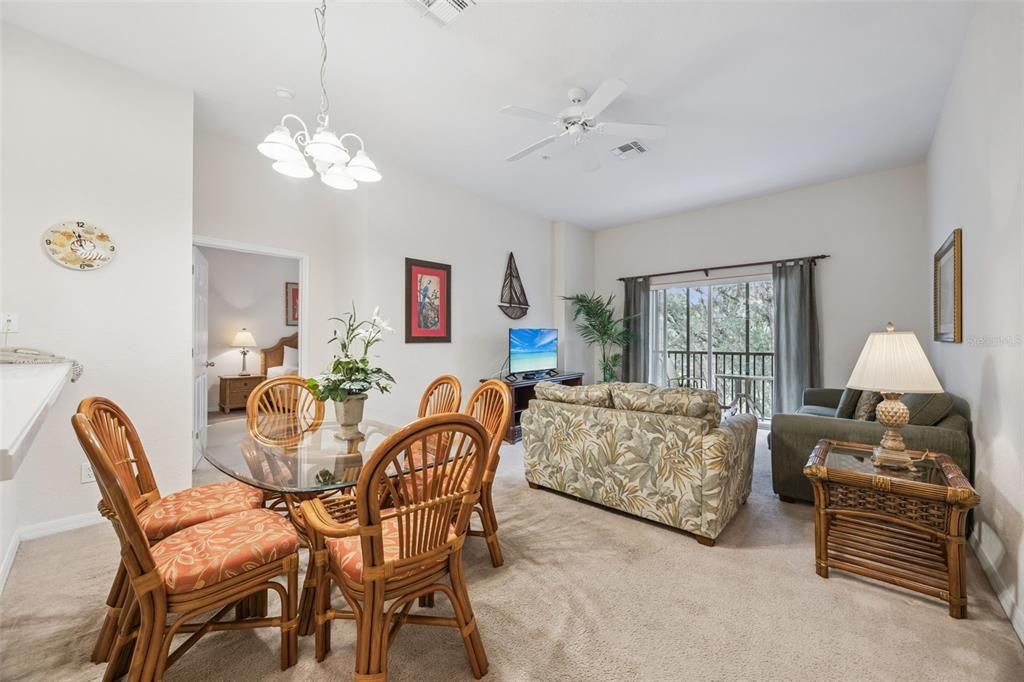 For Sale: $198,900 (3 beds, 2 baths, 1227 Square Feet)