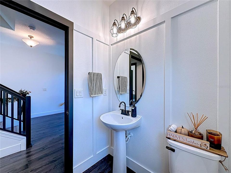 For Sale: $529,900 (4 beds, 2 baths, 2529 Square Feet)