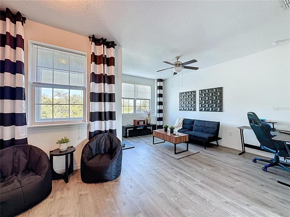 For Sale: $529,900 (4 beds, 2 baths, 2529 Square Feet)