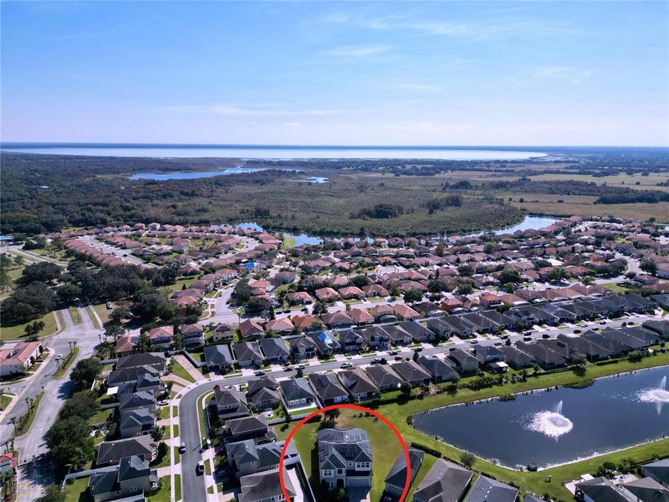 For Sale: $529,900 (4 beds, 2 baths, 2529 Square Feet)