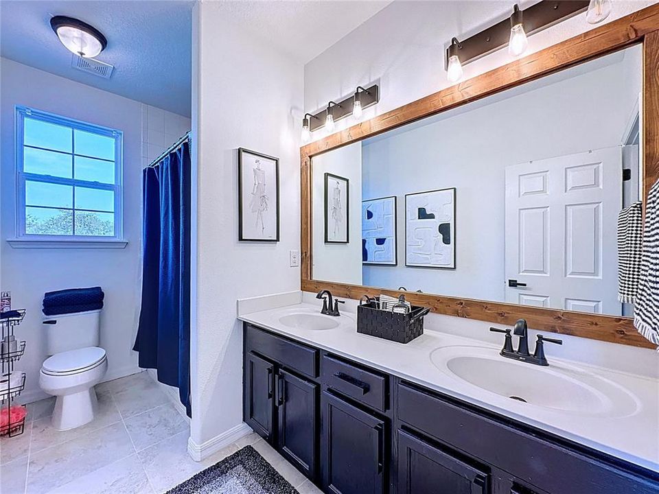 For Sale: $529,900 (4 beds, 2 baths, 2529 Square Feet)