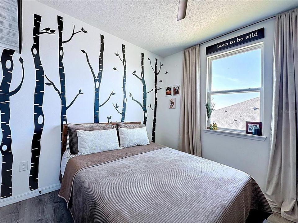 For Sale: $529,900 (4 beds, 2 baths, 2529 Square Feet)