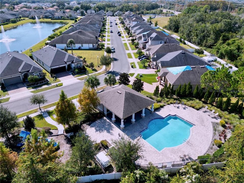 For Sale: $529,900 (4 beds, 2 baths, 2529 Square Feet)