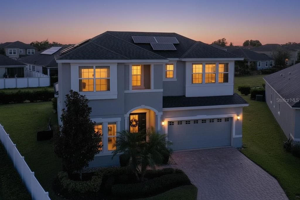 For Sale: $529,900 (4 beds, 2 baths, 2529 Square Feet)