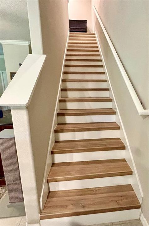 For Sale: $319,000 (2 beds, 2 baths, 1513 Square Feet)