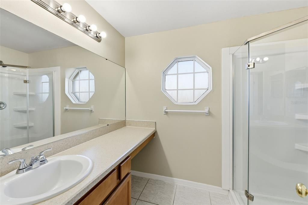 For Sale: $264,900 (3 beds, 2 baths, 1704 Square Feet)