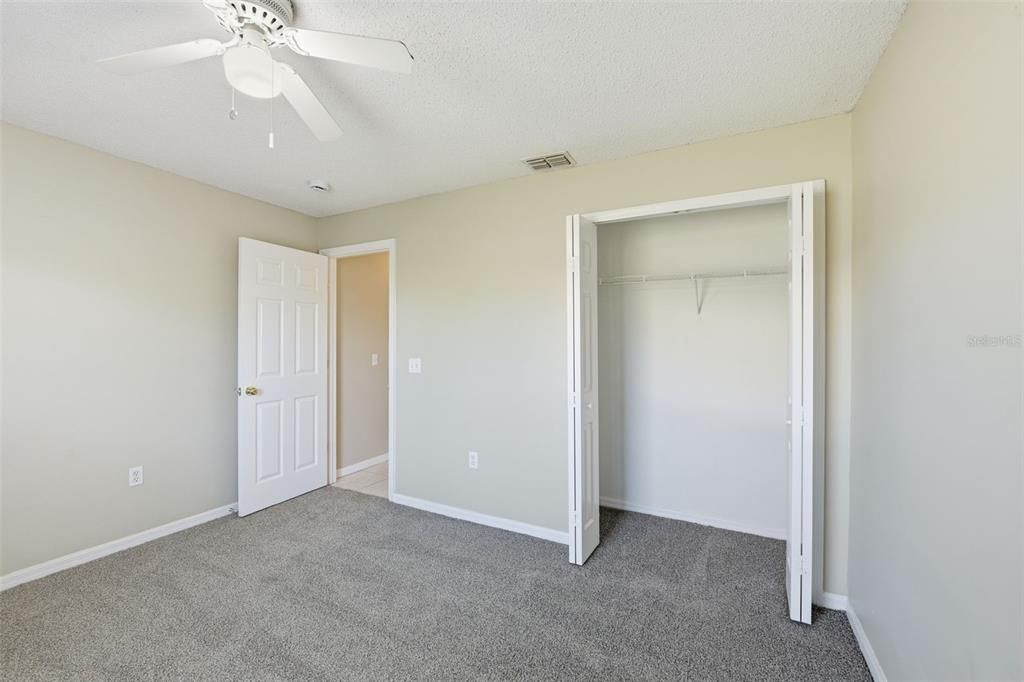 For Sale: $264,900 (3 beds, 2 baths, 1704 Square Feet)