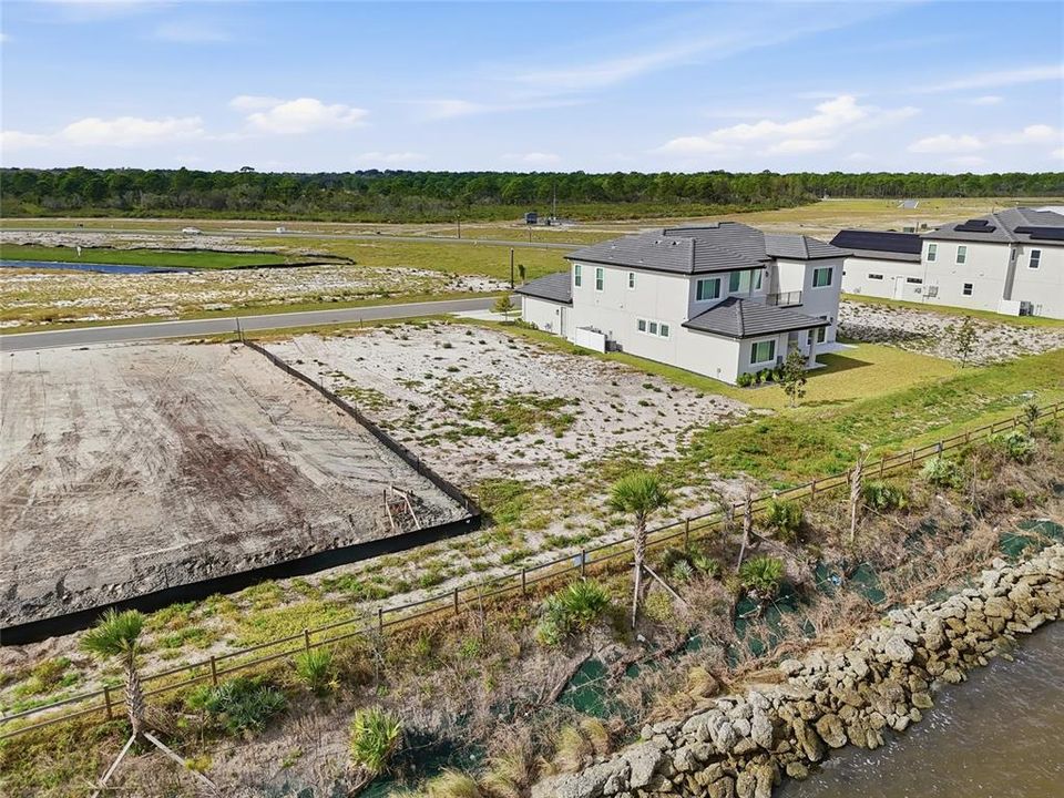 En Venta: $799,000 (0.30 acres)