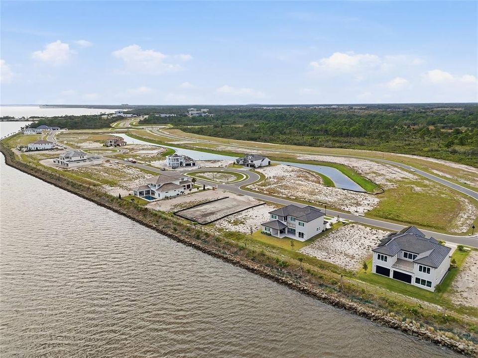 En Venta: $799,000 (0.30 acres)