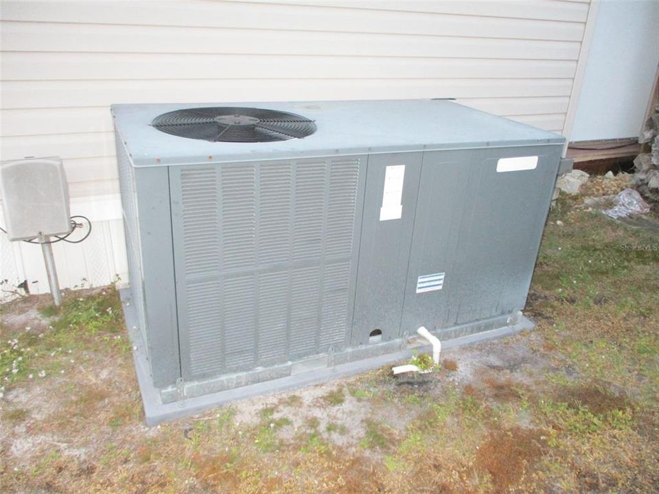 En Venta: $135,000 (3 camas, 1 baños, 925 Pies cuadrados)