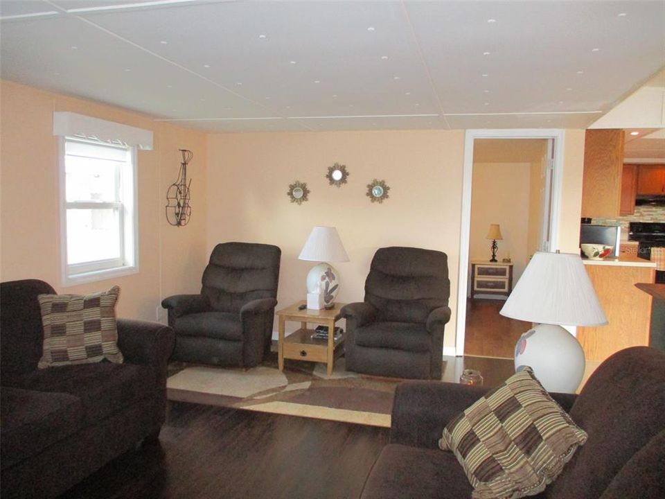 En Venta: $135,000 (3 camas, 1 baños, 925 Pies cuadrados)