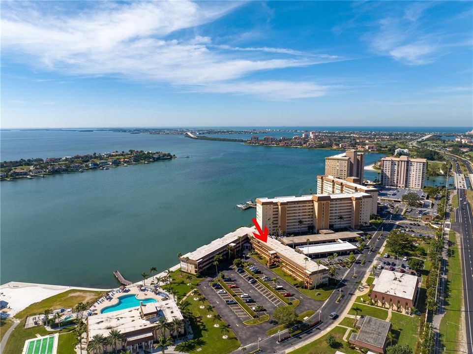 待售: $147,500 (1 贝兹, 1 浴室, 738 平方英尺)